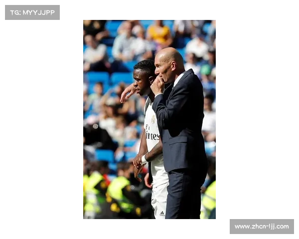 维尼修斯速度对决萨维奥，国家德比成西甲最快边锋擂台